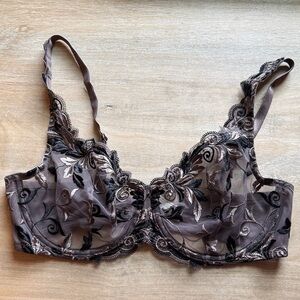 Elegant Black and Brown Lace Bra